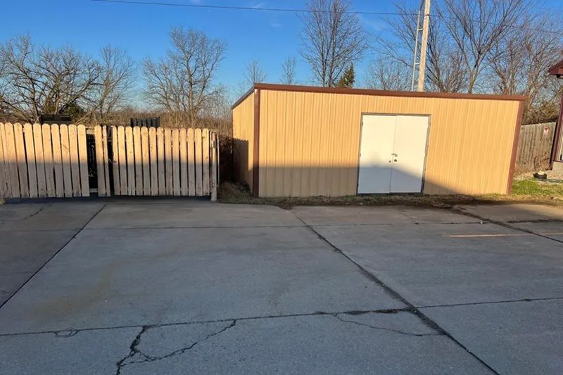 property-image-2