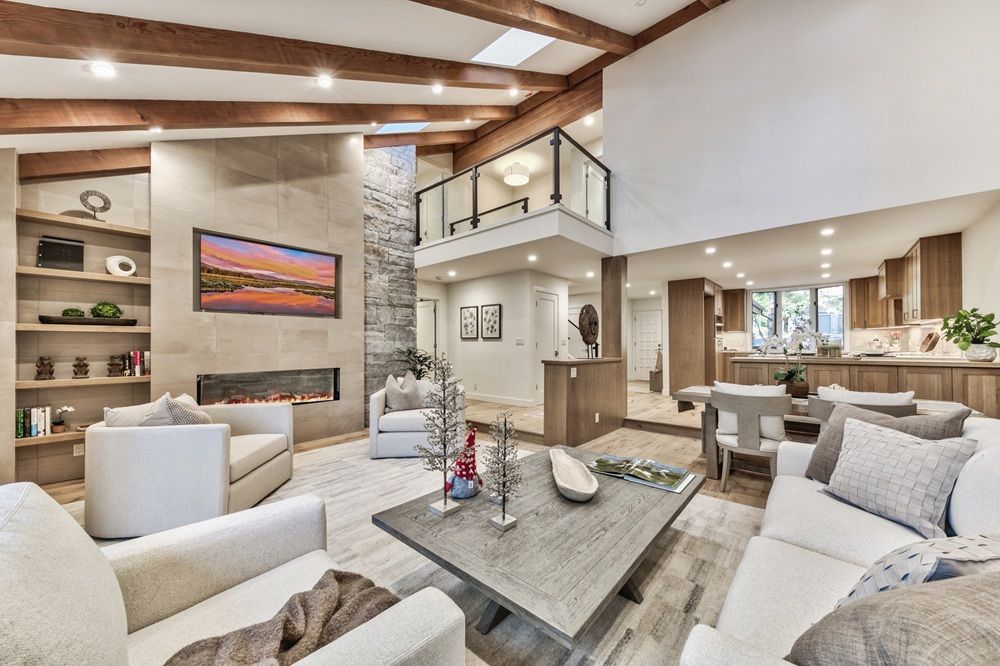 150 Juanita Drive #2