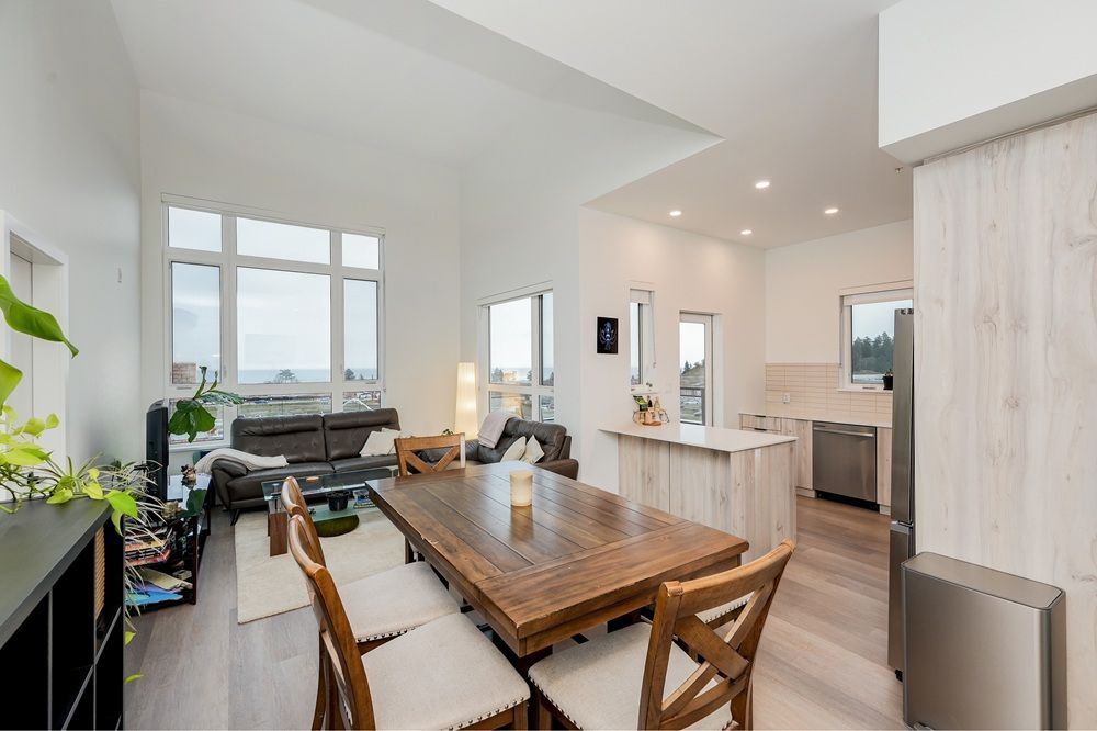 Coastal Living, Elevated