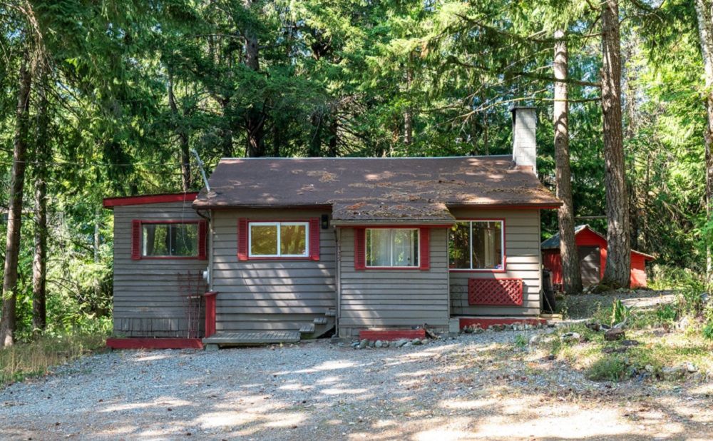 Exceptional Shawnigan Lake Opportunity