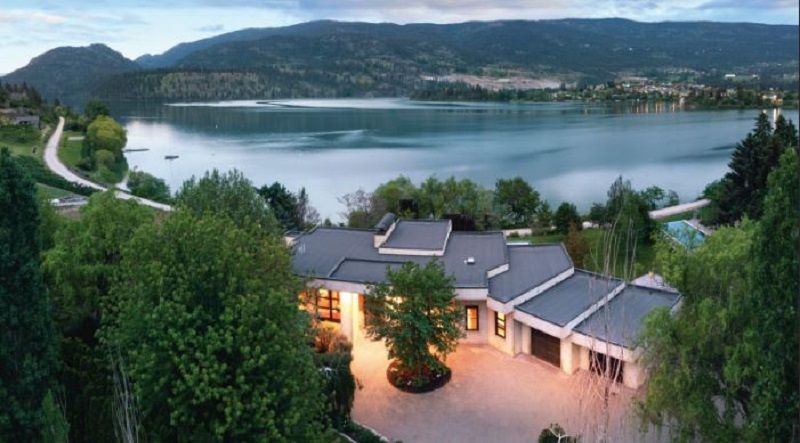 Kalamalka Lakefront Luxury