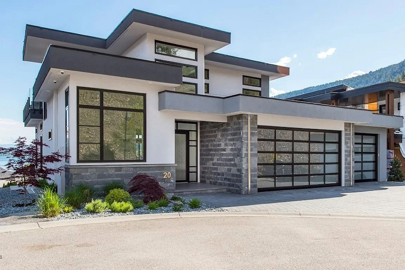 Kalamalka Lake Dream Home