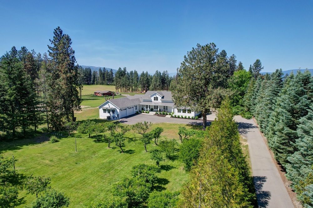 Acreage In South East Kelowna