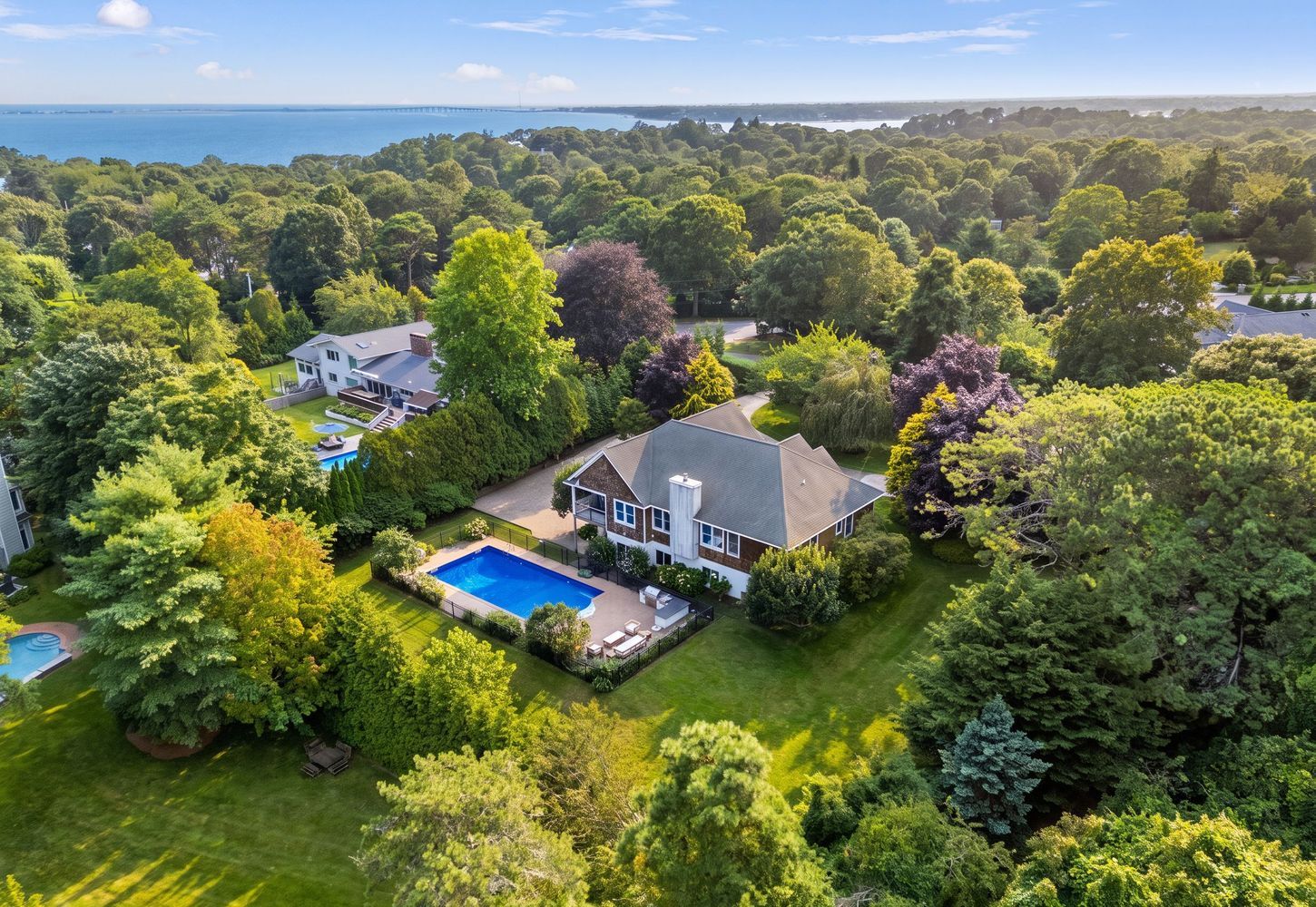 Stunning Turn-Key On 0.67 Acre Lot
