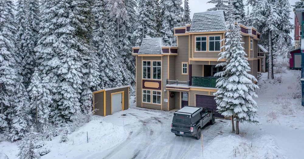 1-495 Monashee Road