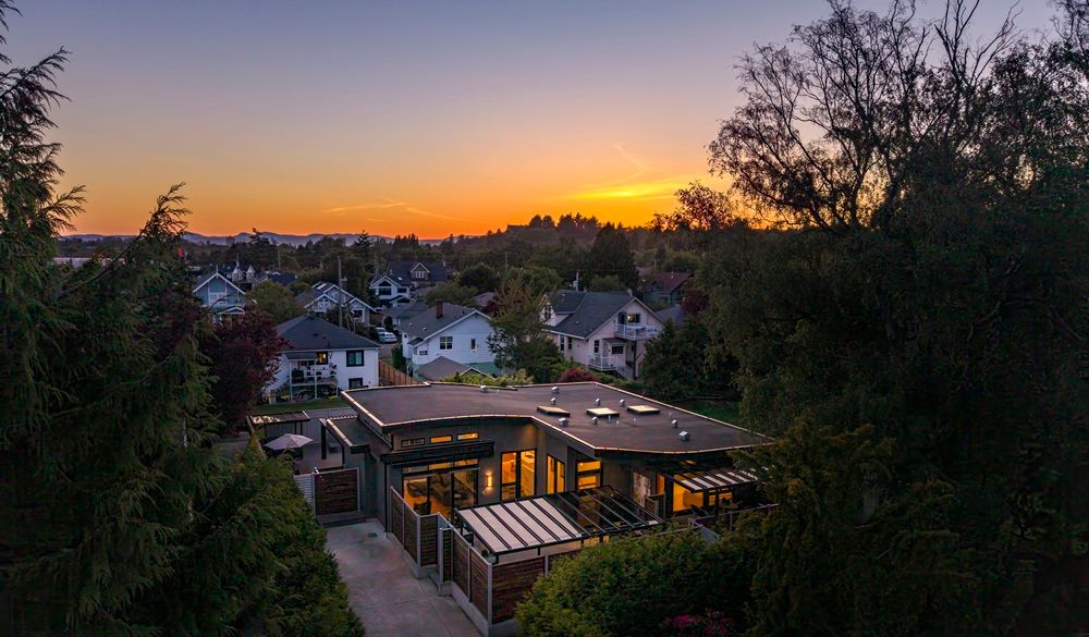 Distinctive Fairfield Residence
