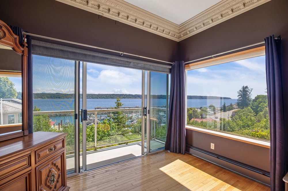 Ocean, Marina, City And Mountain Views Unparalleled