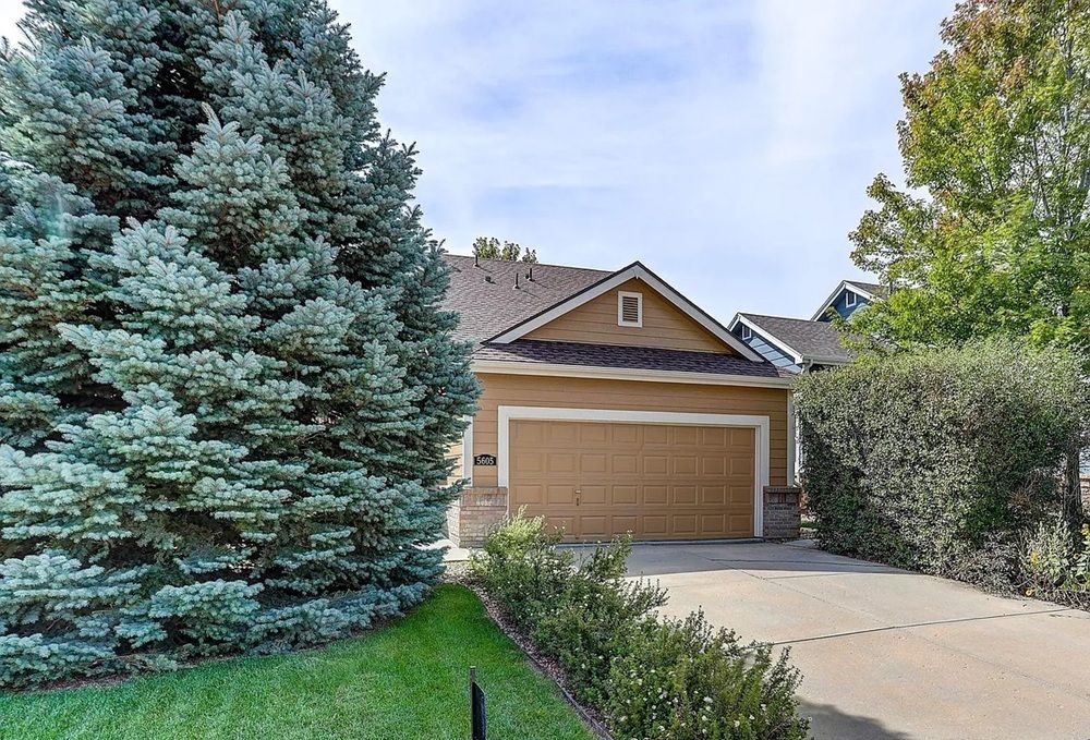 Beautiful Longmont Home