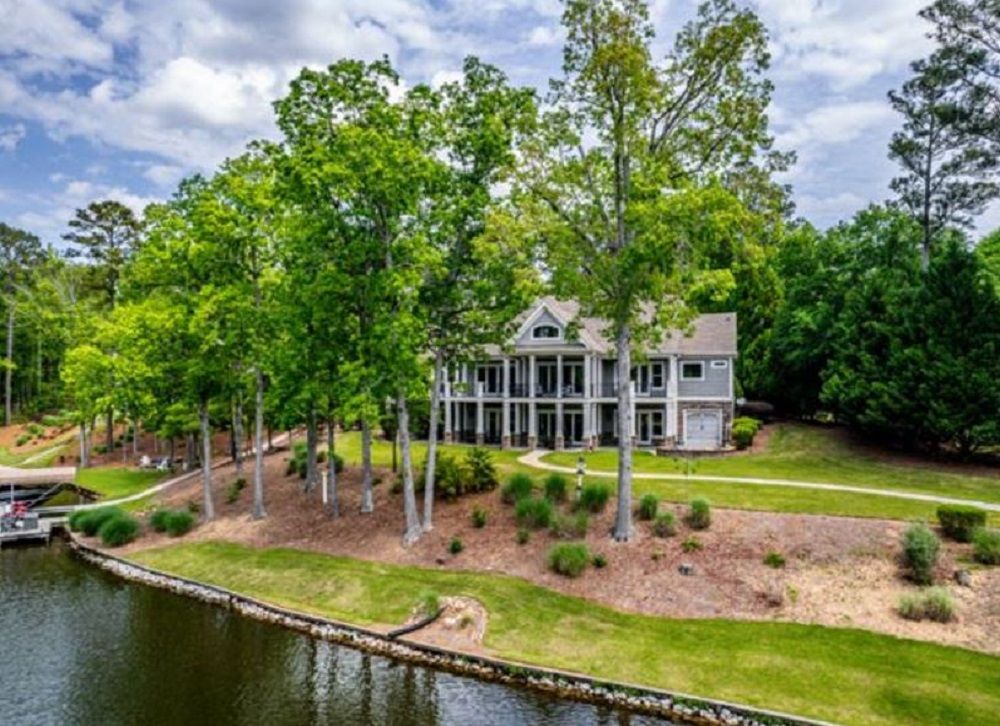 1101 Shoal Creek Court