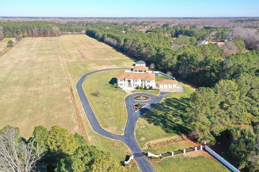 Stunning 9,000+ Sq Ft Estate: Privacy, Space And Endless Possibilities