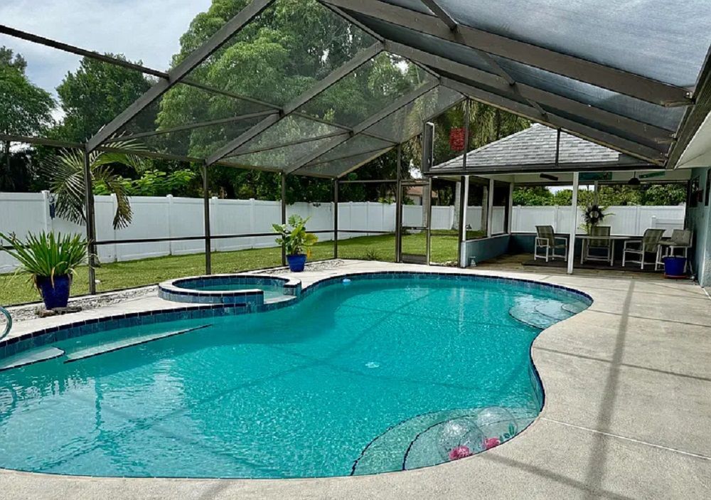 1085 Old Parsonage Drive