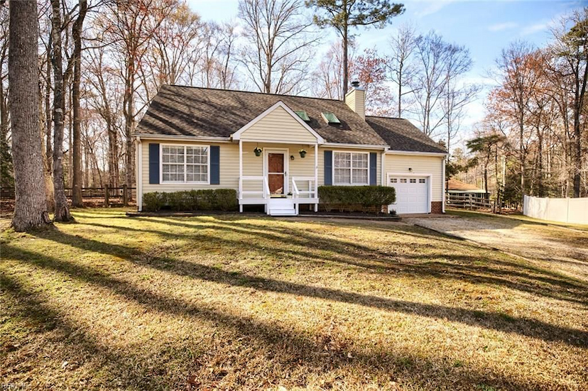 3308 Chestnut Hill Ct