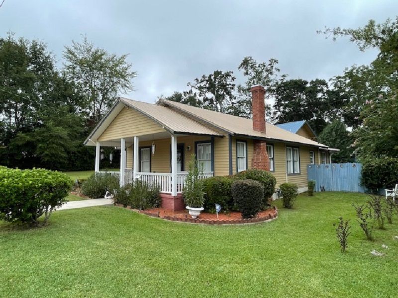 105 Georgia Ave
