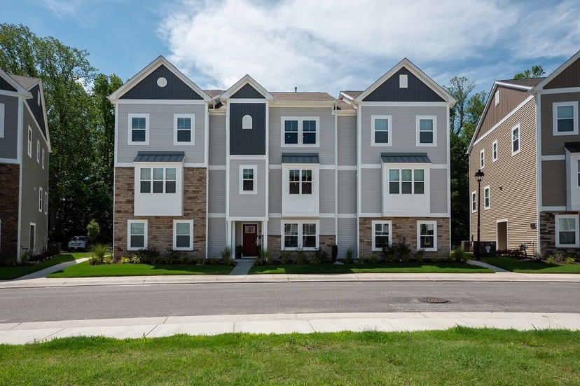 Luxury Townhome Living In Northern Suffolk