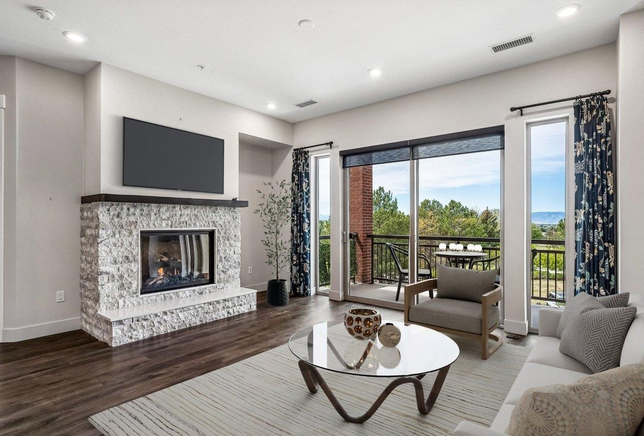 4885 S. Monaco Street #207