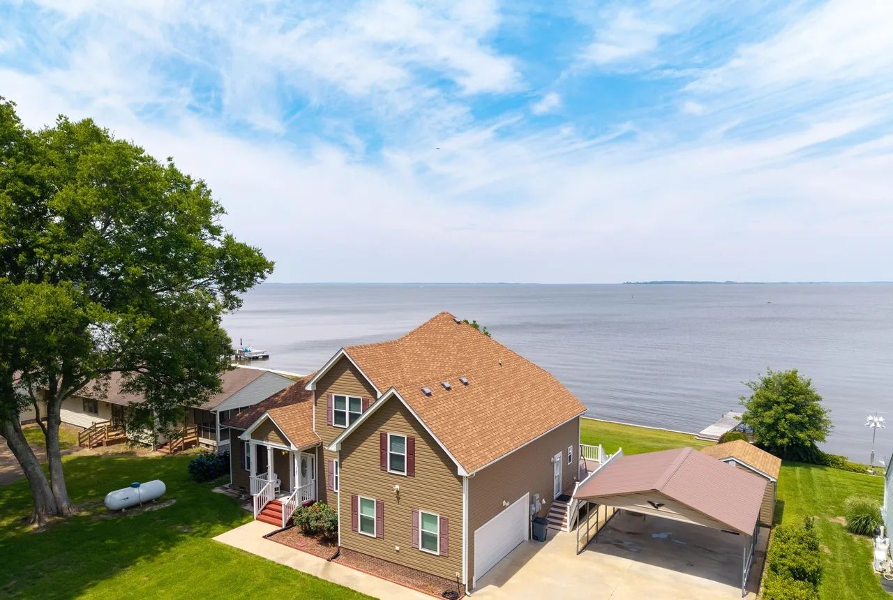 Waterfront Luxury On The Currituck Sound
