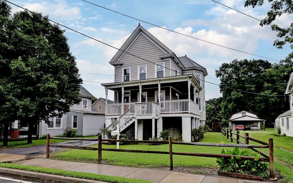 216 Beach Road