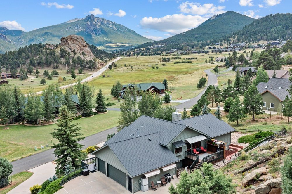 Elegant Mountain Home