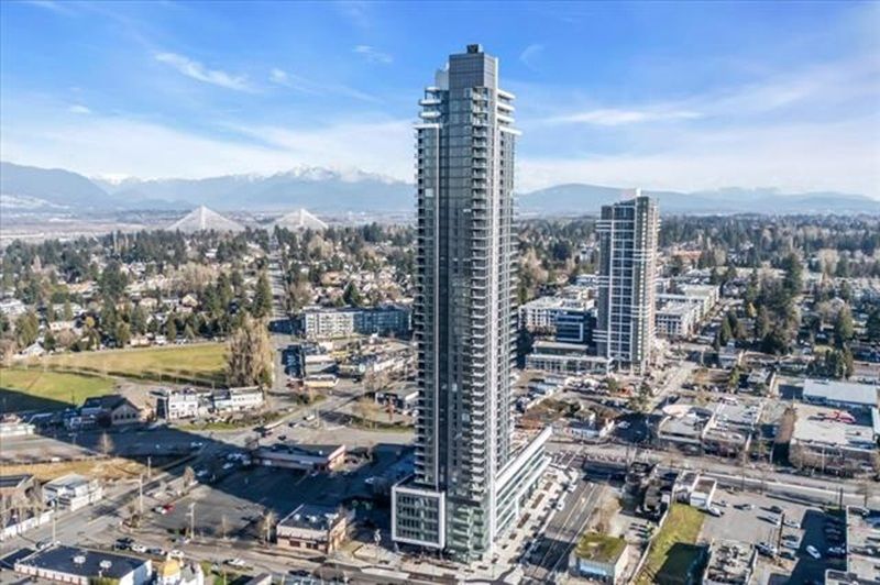 Move In Ready At The Grand On King George