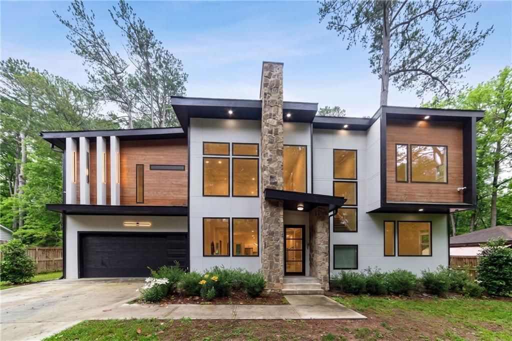Decatur Retreat Refined Residence