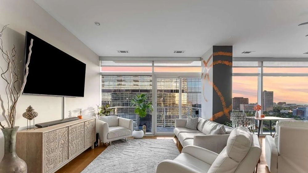 45 Ivan Allen Jr Blvd NW Unit 1703