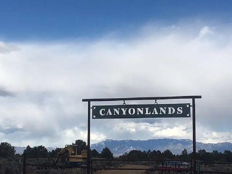 37843 US Highway 285