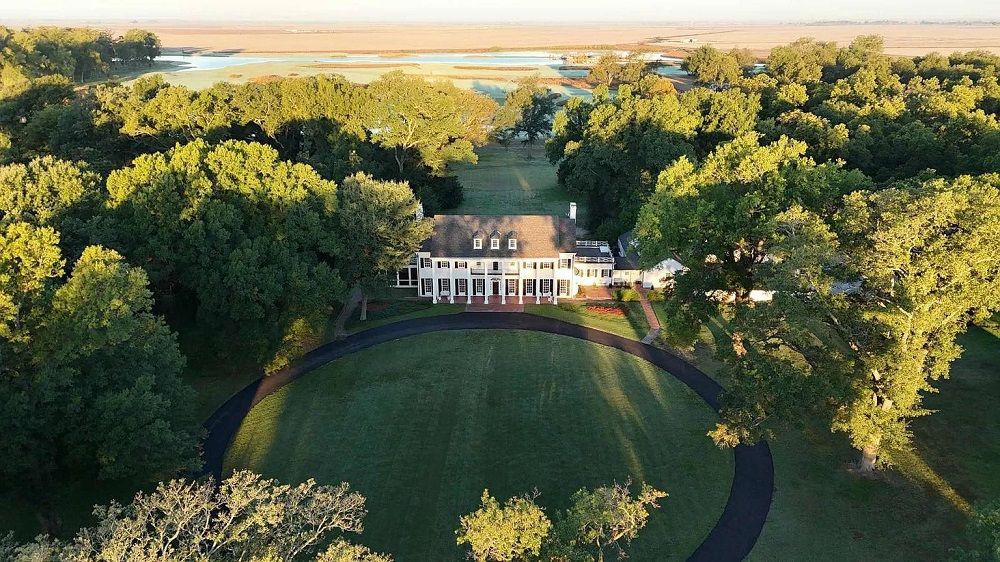 The Classical Historic Estate
