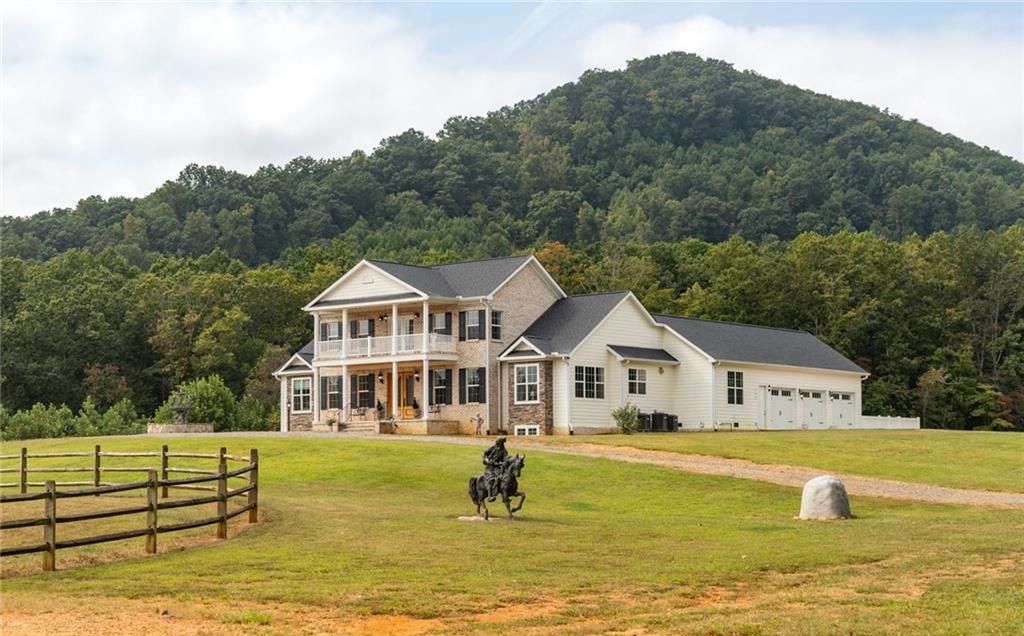 204 Violet Ridge Trl
