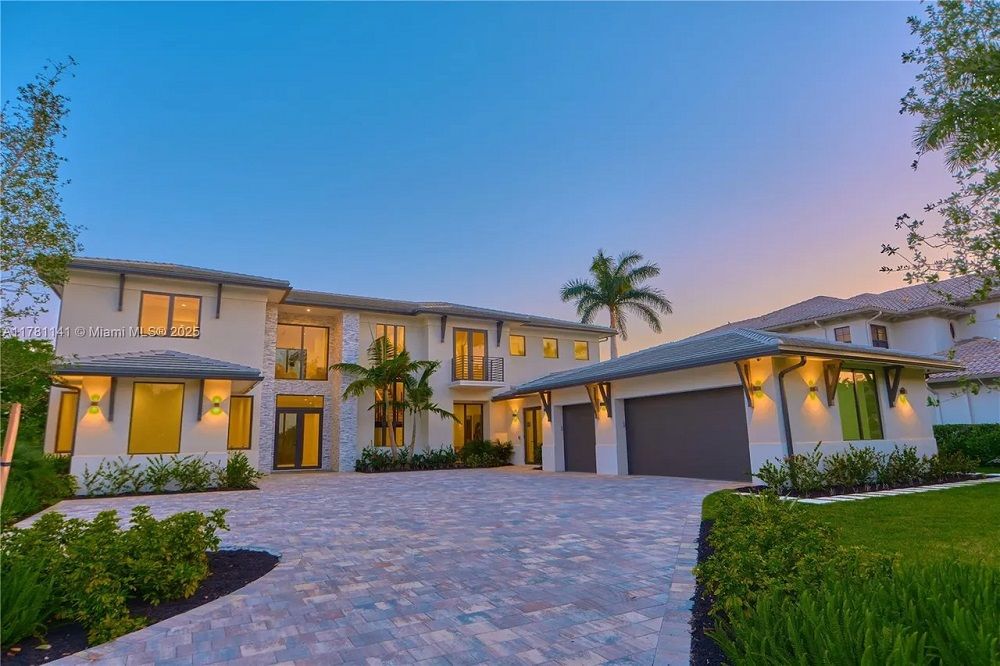 12060 NW 67th Ct