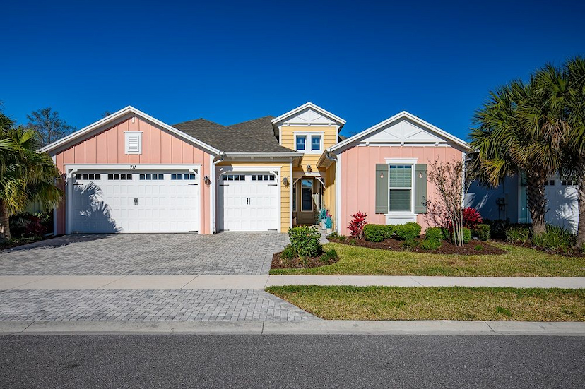 Luxury Living Awaits!