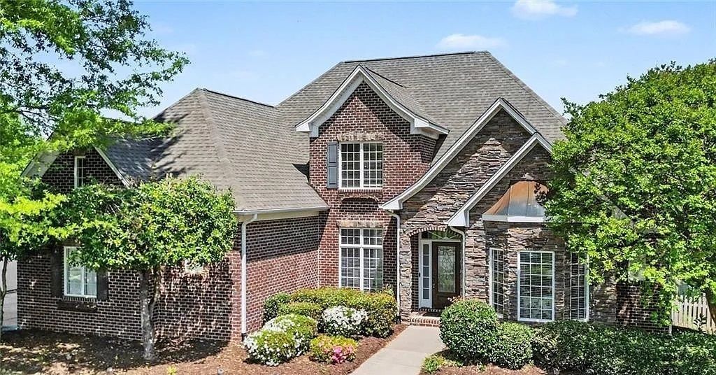 4386 Ashton Oaks Court