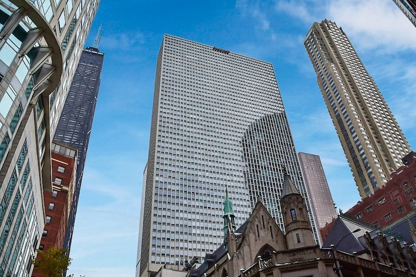 111 E Chestnut St Unit 39B