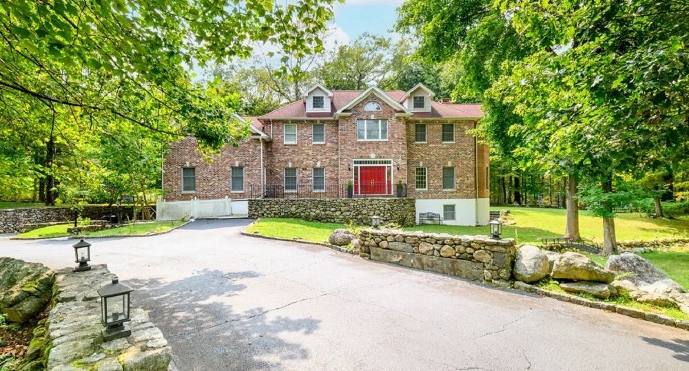 185 Interlaken Road