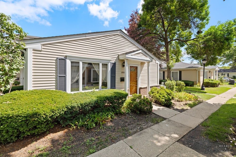 1532 Cove Dr Unit 243A