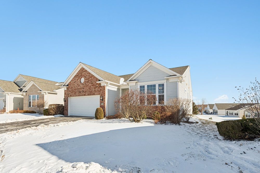 Del Webb Grand Dominion – Updated And Move In Ready!