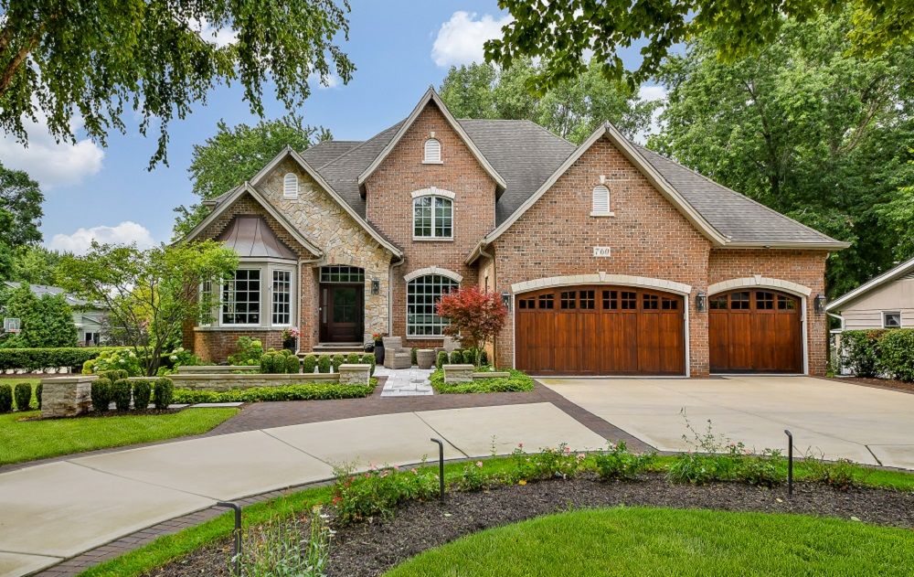 760 E Bauer Rd