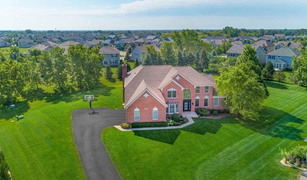 23 Crystal Downs Dr