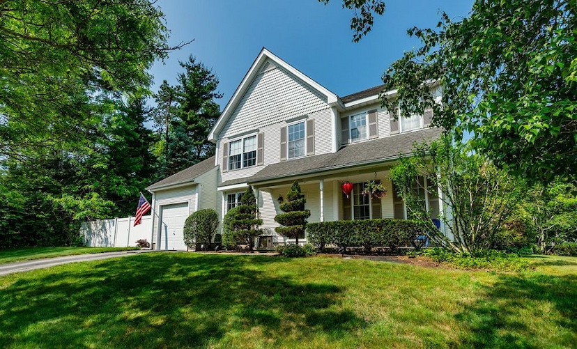 Picerne-Built Colonial Home