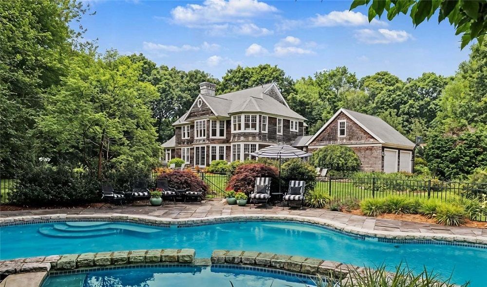 Compound With Pool & Barn