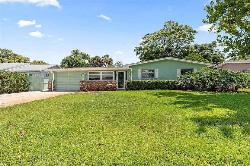1425 Sunland Rd