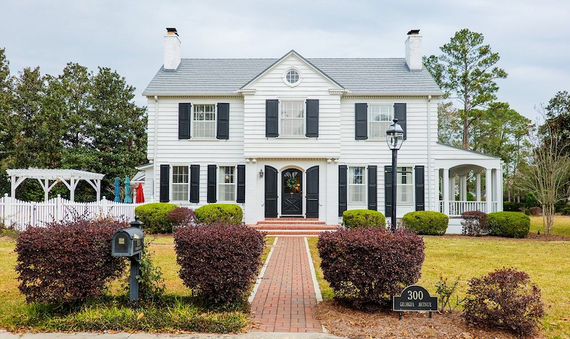 300 Georgia Avenue