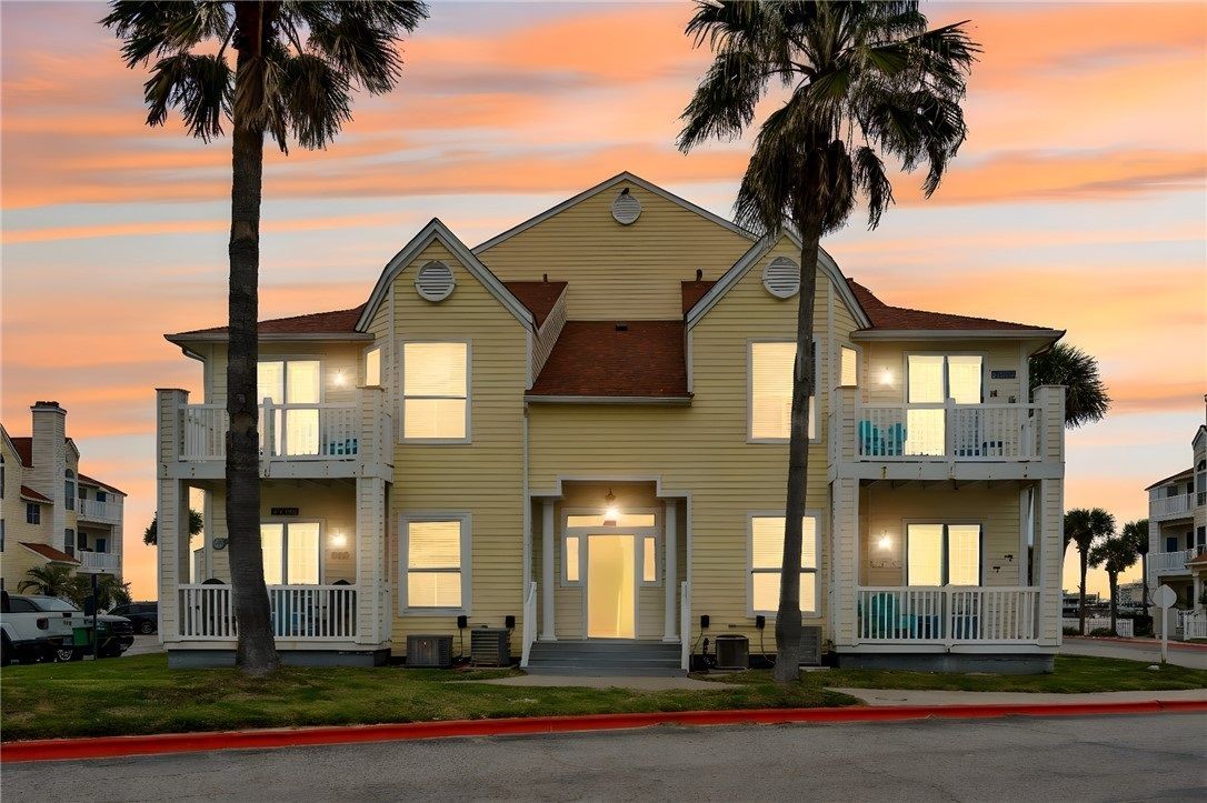 14721 Whitecap Blvd Apt 395
