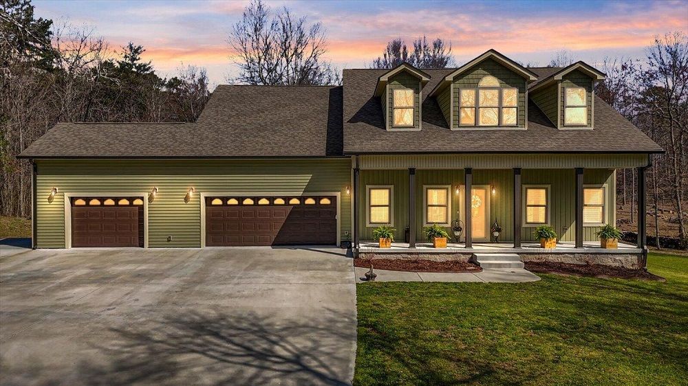 Private 2-Acre Retreat
