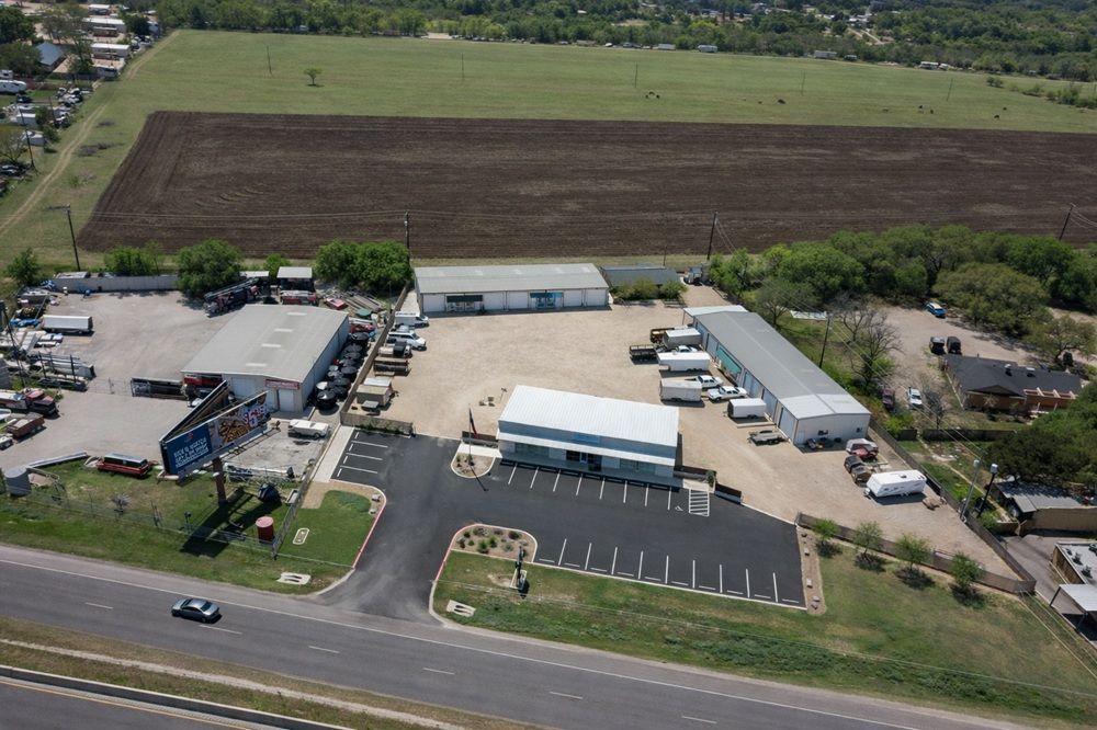 Exceptional Highway 281 Commercial Property