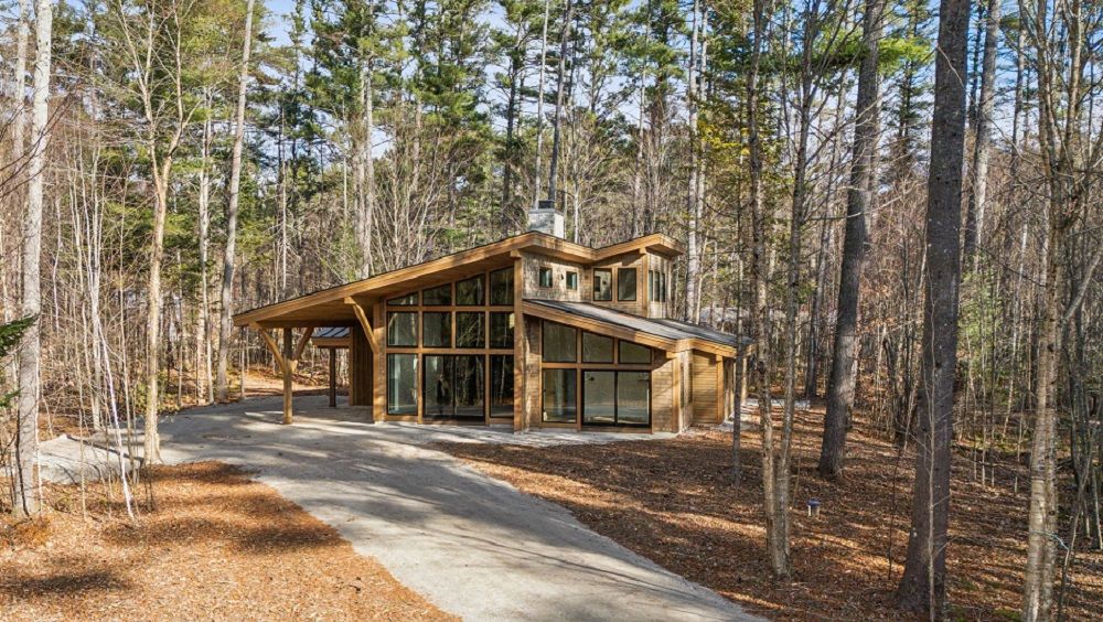20 Evergreen Ln