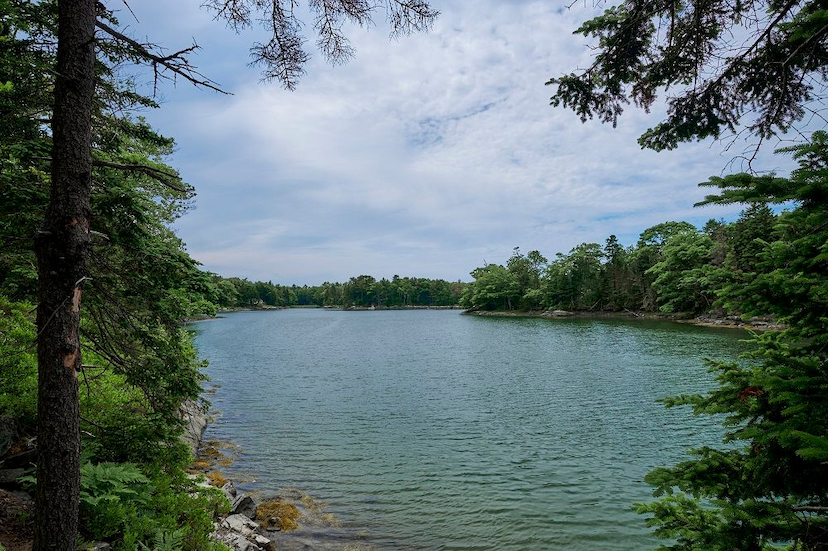 11 Samoset Trail