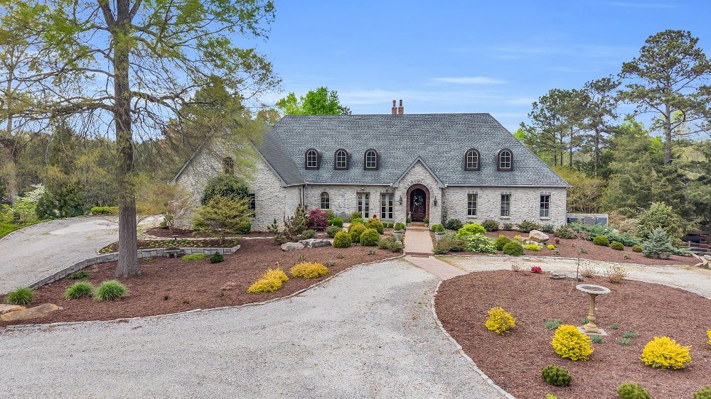 A Legacy At Friendfield: A Curated Collection Of History!