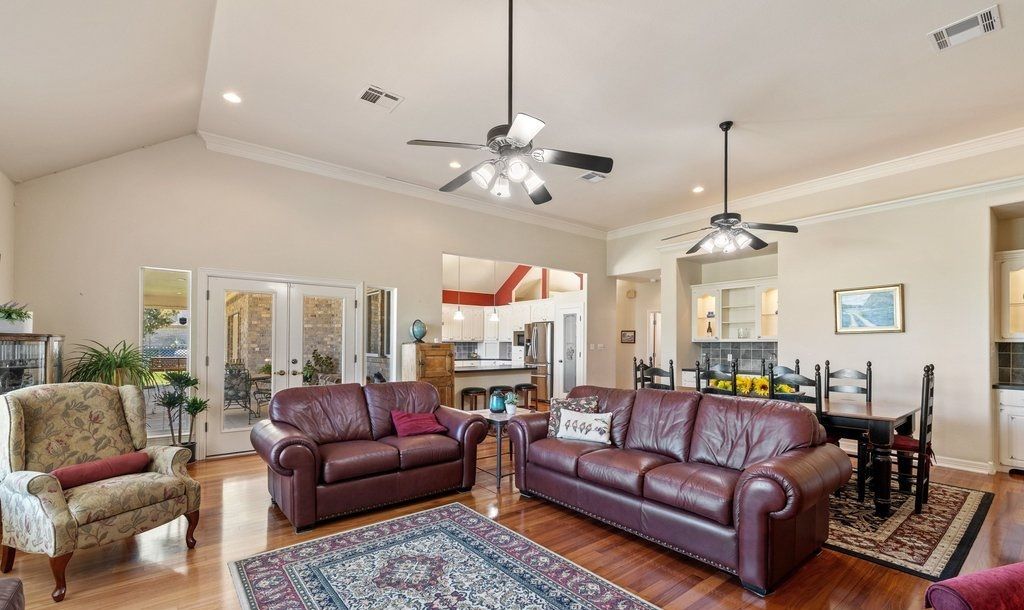 property-image-3