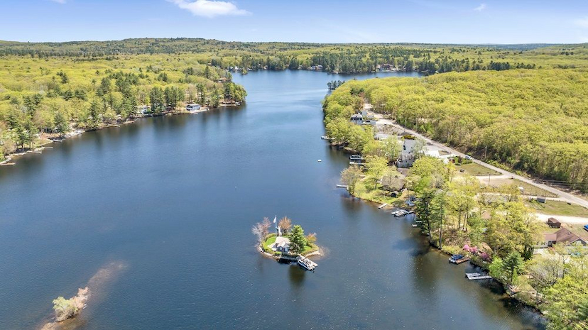 Private Maine Island Retreat