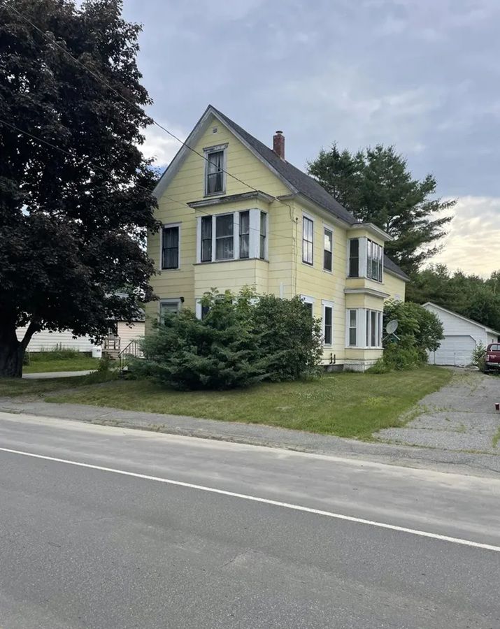 233 Madawaska Avenue